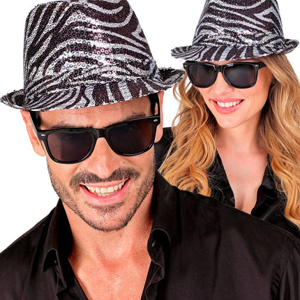 e-carnavalskleding-SYK Fedora pailletten zebra print hoed